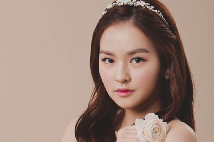 Korean Bridal Hair Makeup  Cloe Korean Wedding Photography