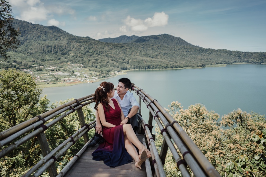 R&A: Fairytale Sunset Pre-wedding Photoshoot in Bali by Hendra on OneThreeOneFour 13