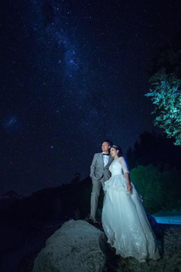 紐西蘭婚紗拍攝 - 海與銀河 by Xing on OneThreeOneFour 24