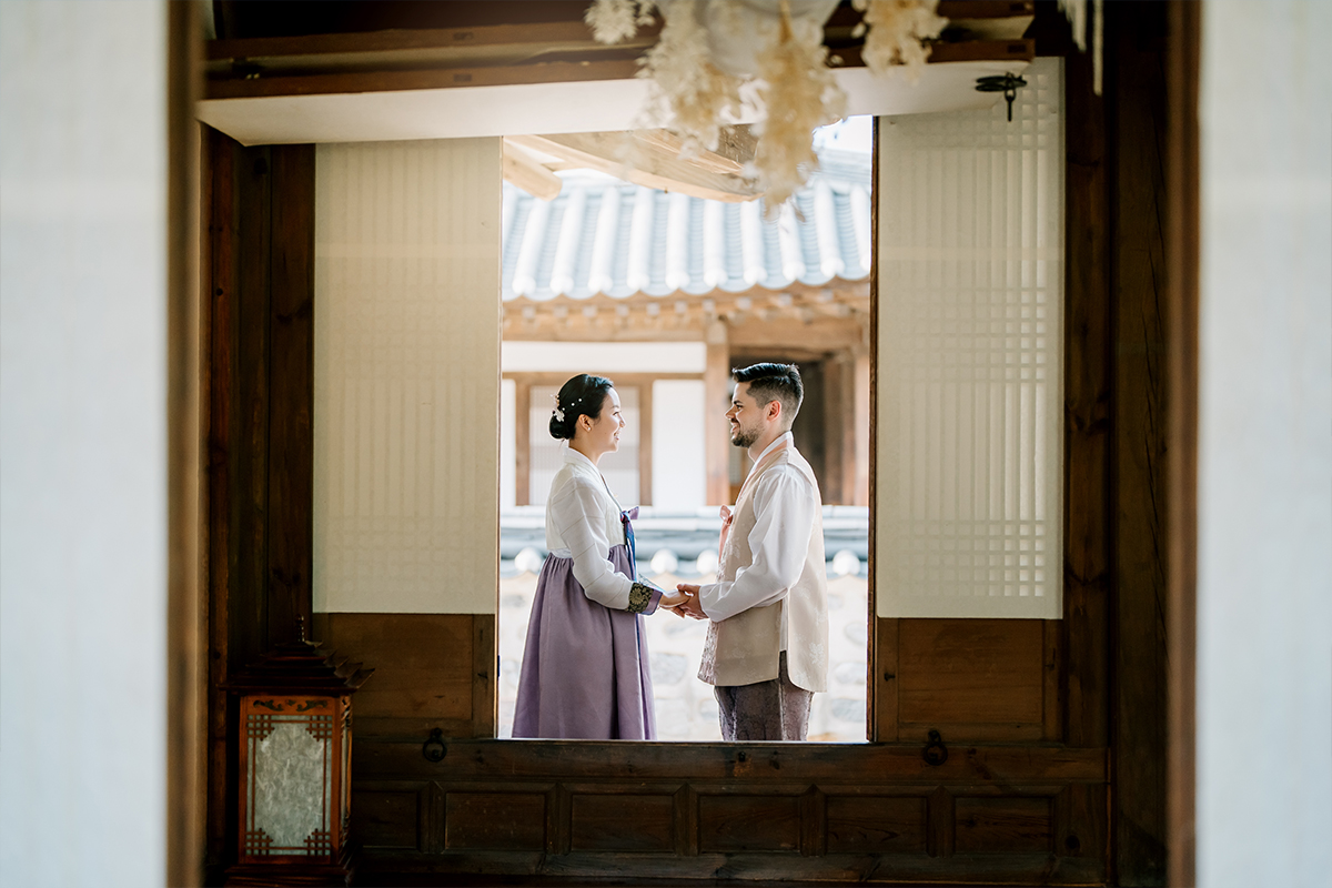 Korean Americans Hanbok Photoshoot in Seoul by Jungyeol on OneThreeOneFour 8