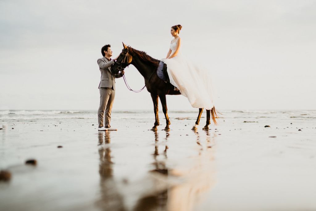 Bali Wedding Photographer: Pre-Wedding Photoshoot At Ubud Tibumana Waterfall And Nyanyi Beach With Horses by Dex on OneThreeOneFour 17