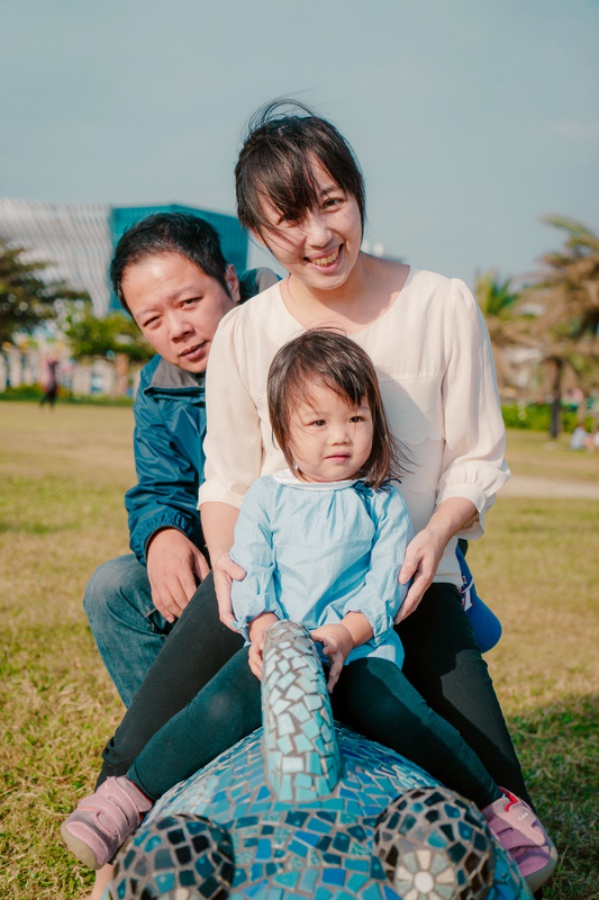 Taiwan Casual Family Photoshoot At The Beach  by Star  on OneThreeOneFour 18