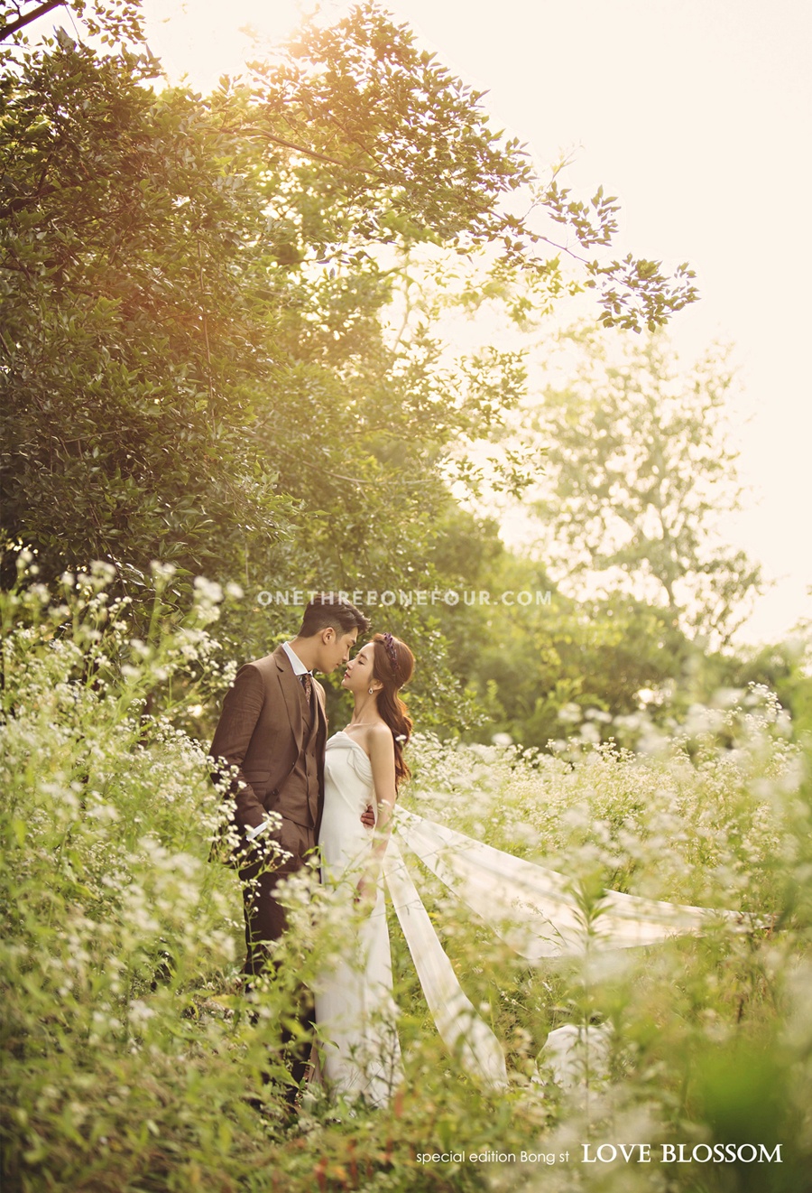 2016 Studio Bong Korea Pre-Wedding Photography - Love Blossom  by Bong Studio on OneThreeOneFour 40