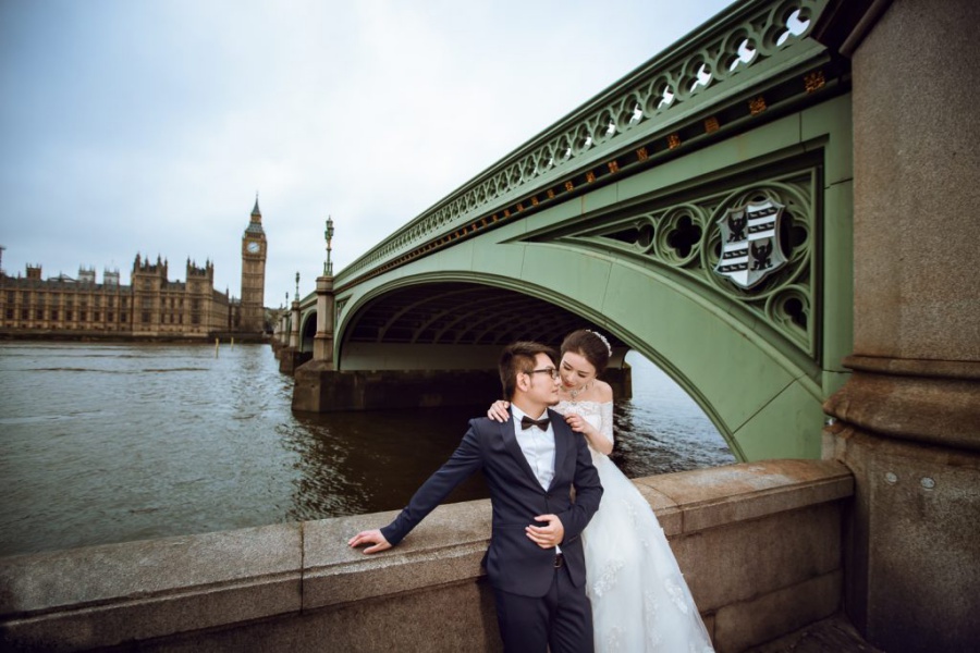 London Pre-Wedding Photoshoot At Big Ben And Westminster Abbey  by Dom on OneThreeOneFour 8