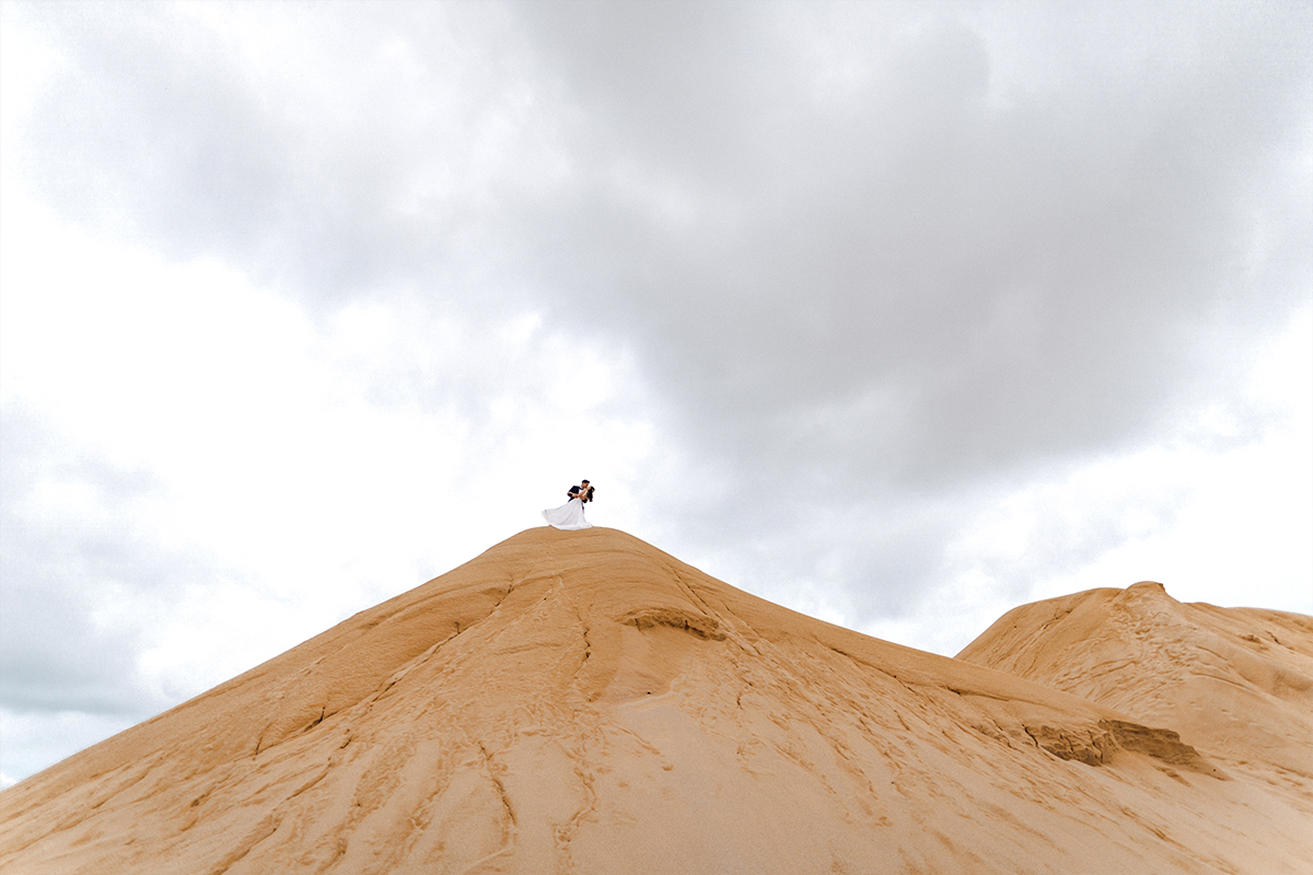 Bintan Pre-Wedding Photoshoot: Shermaine & Kai Yiong’s Adventure at Old Streets, Blue Lake, Sand Dunes & ATV Ride by HS on OneThreeOneFour 28