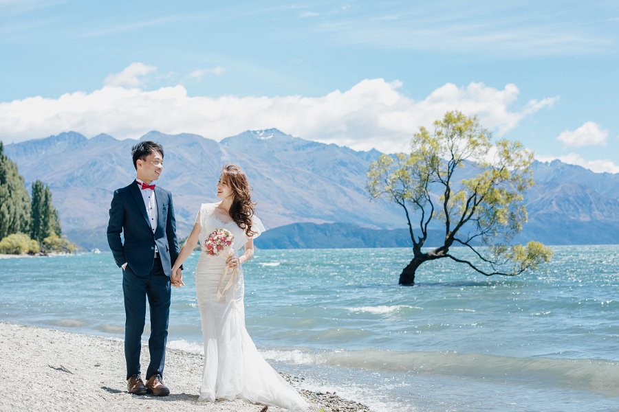 J&T: New Zealand Pre-wedding Photoshoot at Lavender Farm by Fei on OneThreeOneFour 1