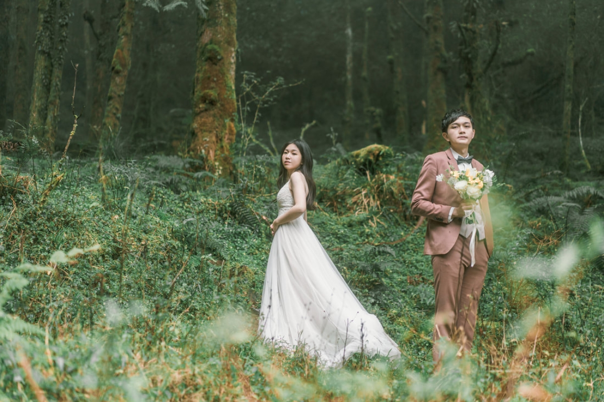 Taiwan Pre-Wedding Photoshoot Countryside Forest Misty Bridges by  on OneThreeOneFour 37