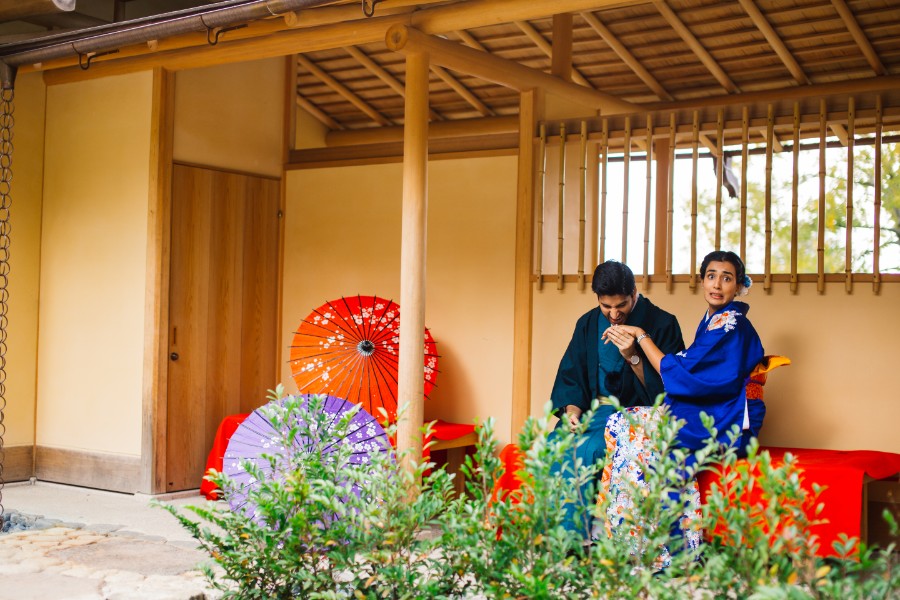 P&K: Indian Kimono Proposal Photoshoot in Kyoto by Daniel on OneThreeOneFour 13
