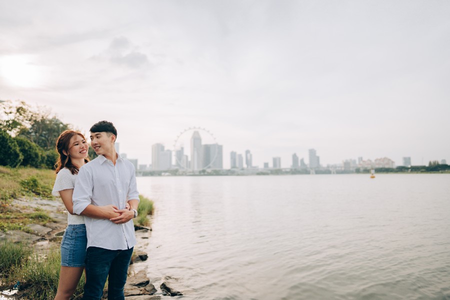 B&LY: Fort Canning, beach and Marina Bay Sands pre-wedding by Michael on OneThreeOneFour 24