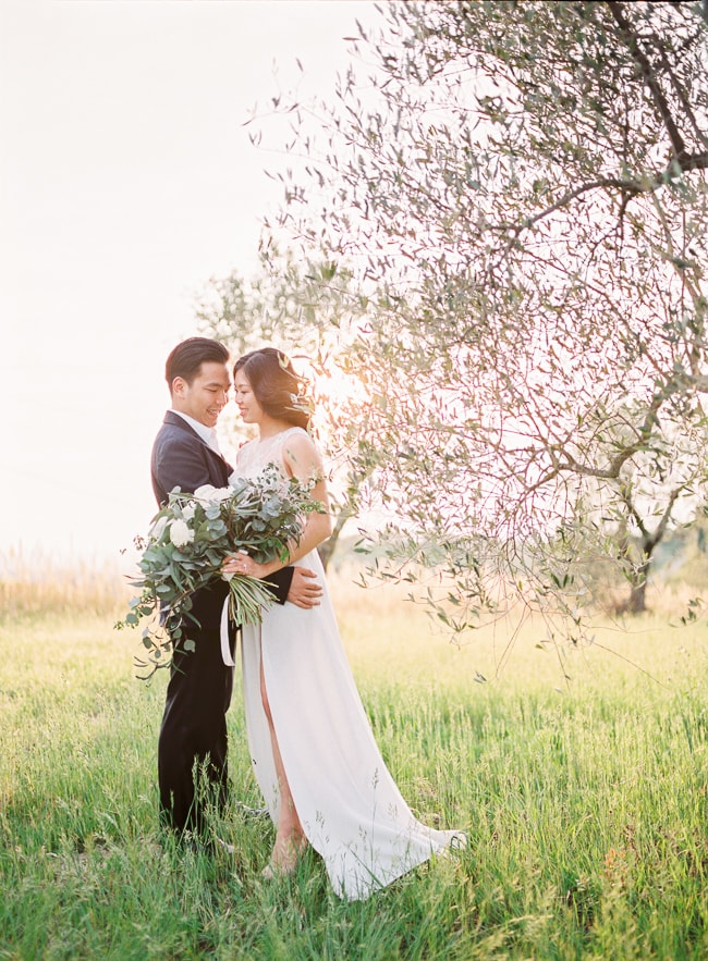 Tuscany Pre-Wedding Photoshoot by Olga  on OneThreeOneFour 17