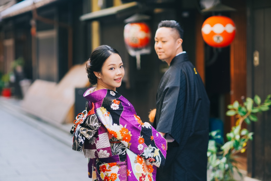Japan Kyoto Pre-Wedding Photoshoot At Philosopher's Path And Nara Deer Park  by Kinosaki  on OneThreeOneFour 8