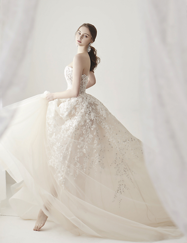 Jubilee Bride Korean Gown Boutique Korean Wedding Photography