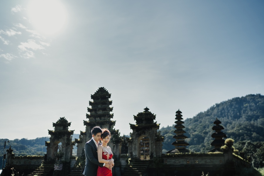 R&A: Fairytale Sunset Pre-wedding Photoshoot in Bali by Hendra on OneThreeOneFour 3