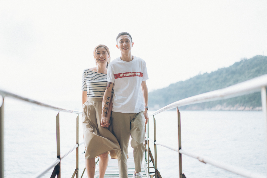 Hong Kong Outdoor Pre-Wedding Photoshoot At The Peak, Sai Wan Swimming Shed by Felix on OneThreeOneFour 25