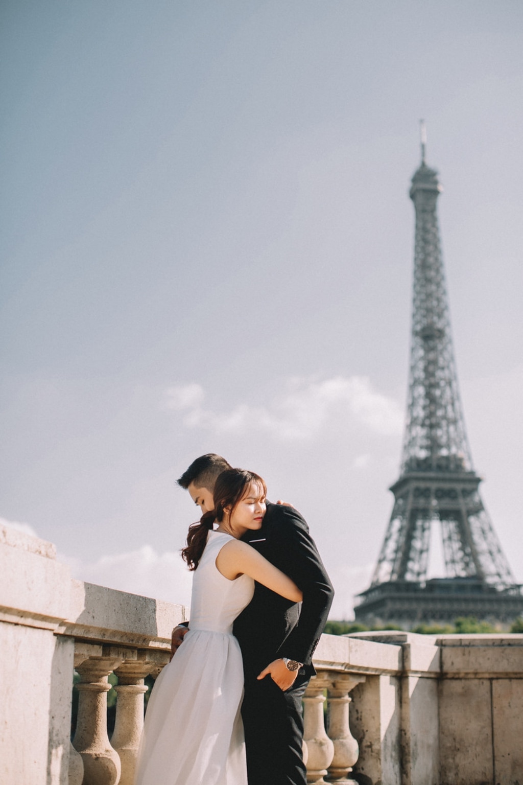 法國巴黎蜜月旅拍 - 艾菲爾鐵塔、羅浮宮與比爾哈克姆橋 by Vin on OneThreeOneFour 18