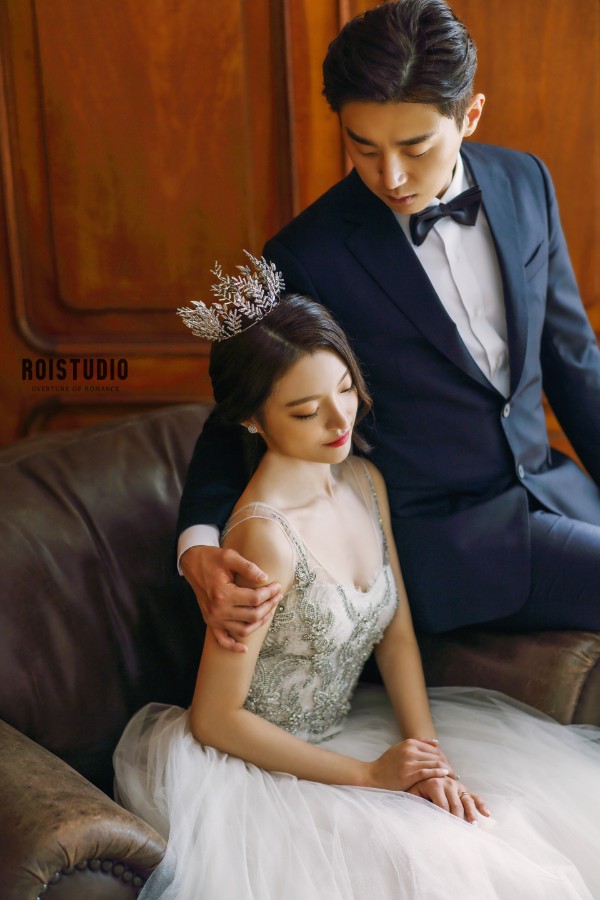 Roi Studio 2020 Petite France Pre-Wedding Photography - NEW Sample by Roi Studio on OneThreeOneFour 38