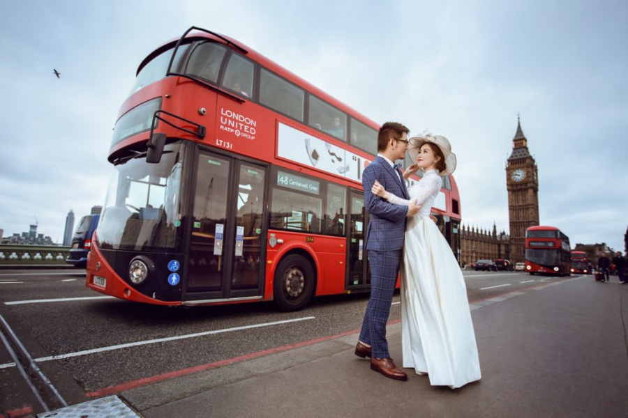 London Pre-Wedding Photoshoot At Big Ben And Westminster Abbey  by Dom on OneThreeOneFour 9