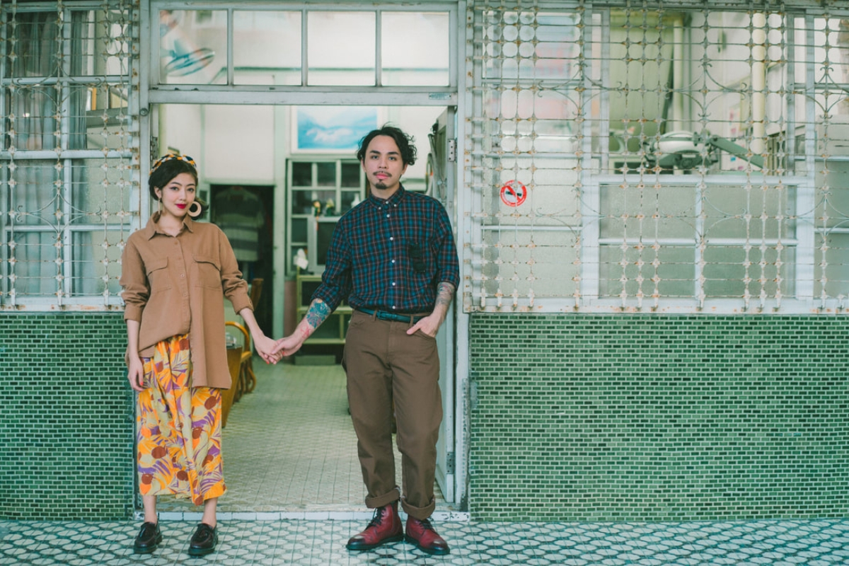 Taiwan Pre-Wedding Photoshoot Zoo Vintage Couple Outfit Streets Retro Vibes by  on OneThreeOneFour 20