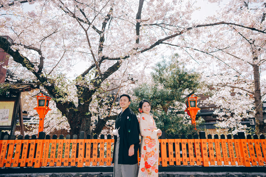 J&A: Kyoto Sakura Season Pre-wedding Photoshoot  by Kinosaki on OneThreeOneFour 0