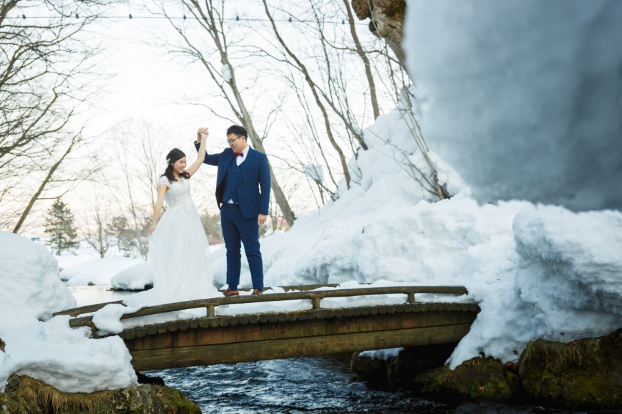 Niseko Hokakido Snow Winter Pre-Wedding Photography by Kuma on OneThreeOneFour 21