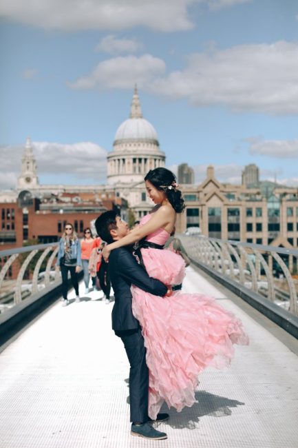 S&H: London Pre-wedding with the Big Ben, London Eye, Westminster Abby by Dom on OneThreeOneFour 18