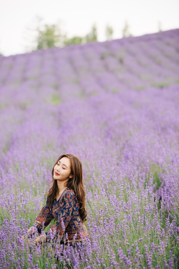 Photographer In Hokkaido: Pre-Wedding Photoshoot At Blue Pond And Saika No Sato Flower Farm by Kouta  on OneThreeOneFour 24