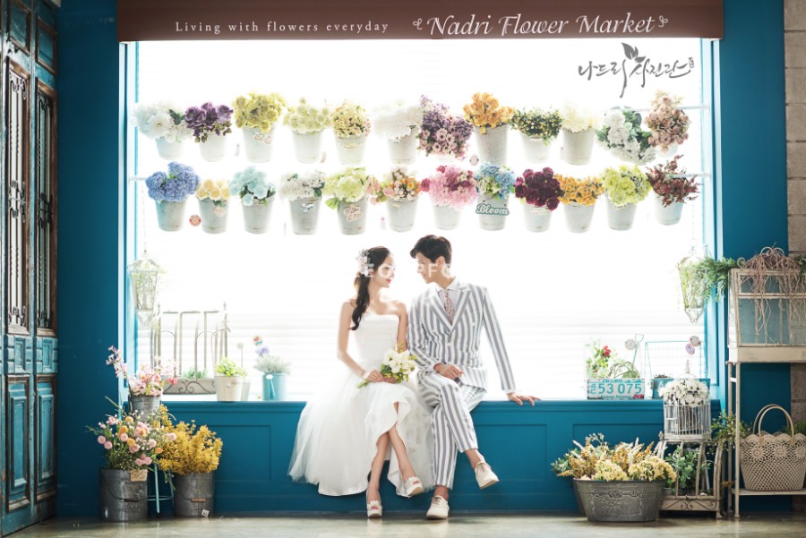 Korean Studio Pre-Wedding Photography: Studio by Nadri Studio on OneThreeOneFour 18