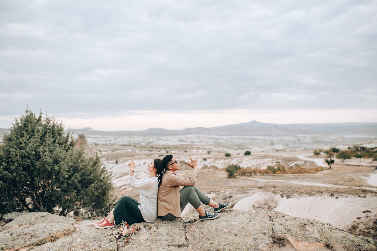 Cappadocia Pre-Wedding Photoshoot Hot Air Balloons Carpet Shop Rose Valley Fairy Chimneys by Aric on OneThreeOneFour 11