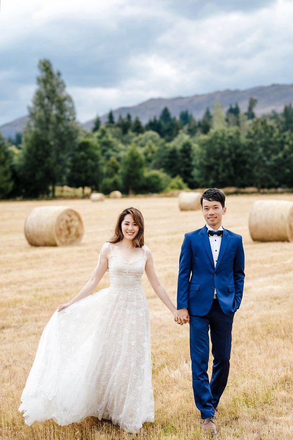 J&T: New Zealand Pre-wedding Photoshoot at Lavender Farm by Fei on OneThreeOneFour 27