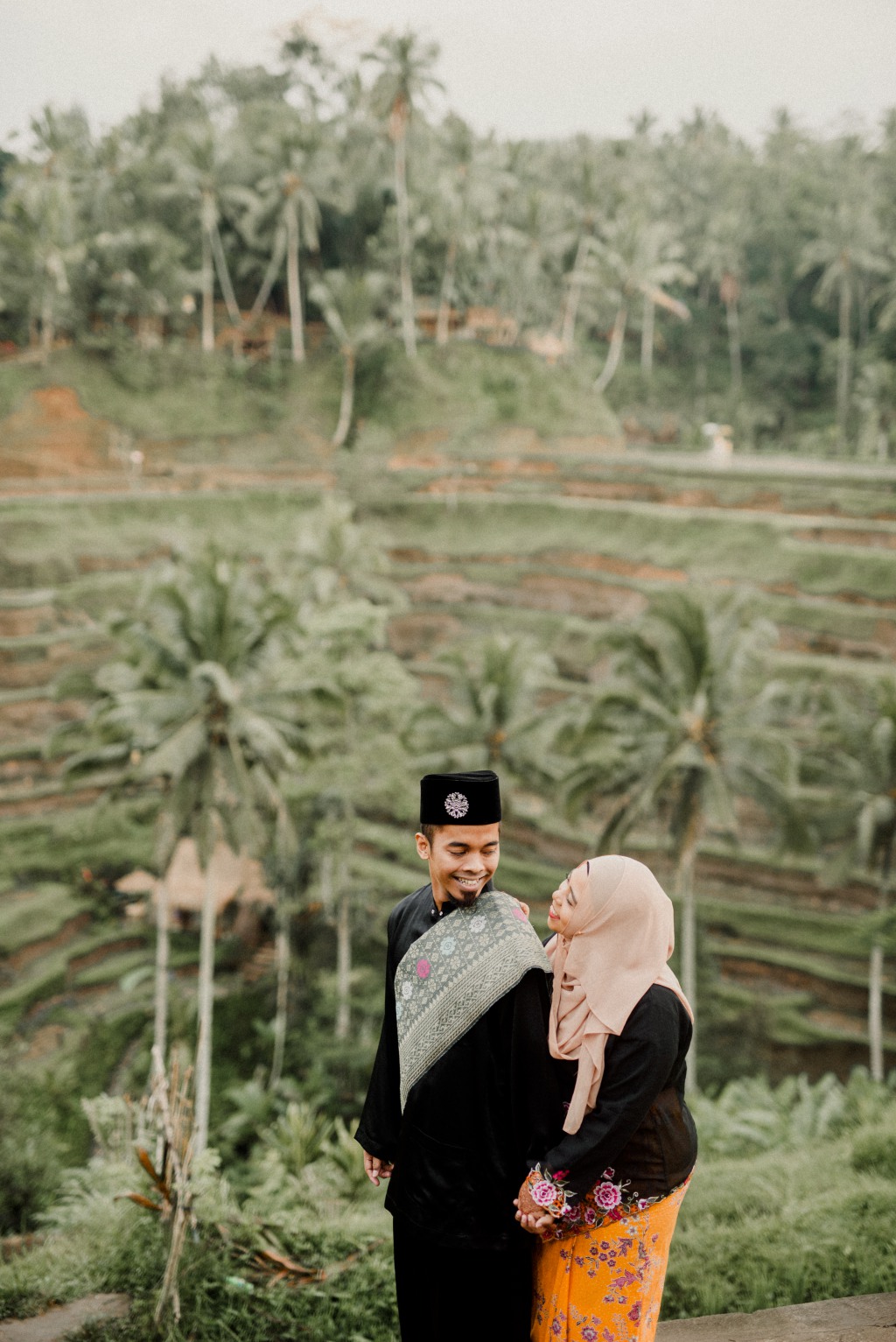 Bali Honeymoon Photography: Post-Wedding Photoshoot For Malay Couple At Tegallalang Rice Paddies  by Dex on OneThreeOneFour 5
