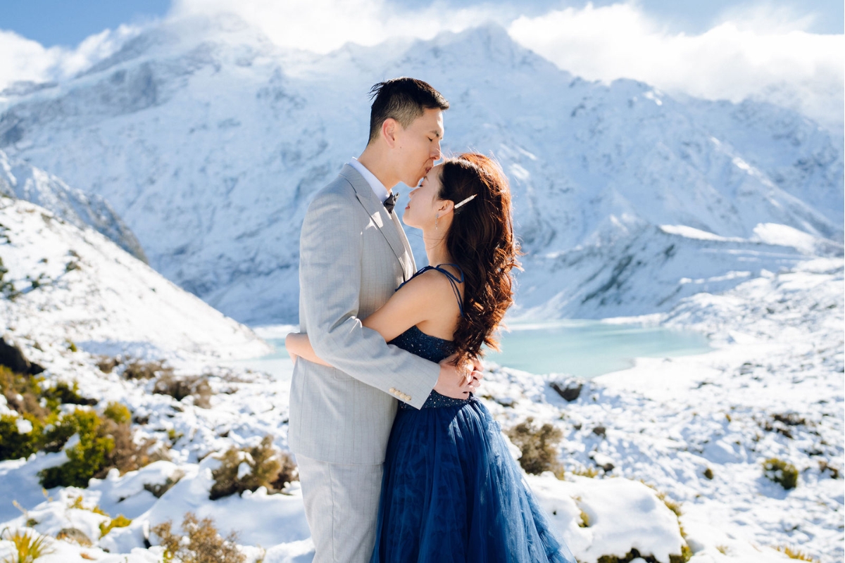 New Zealand Pre-Wedding Photoshoot with Lake Wakatipu, Skippers Canyon, Lake Tekapo, Mount Cook, and Omarama Clay Cliffs by Fei on OneThreeOneFour 22