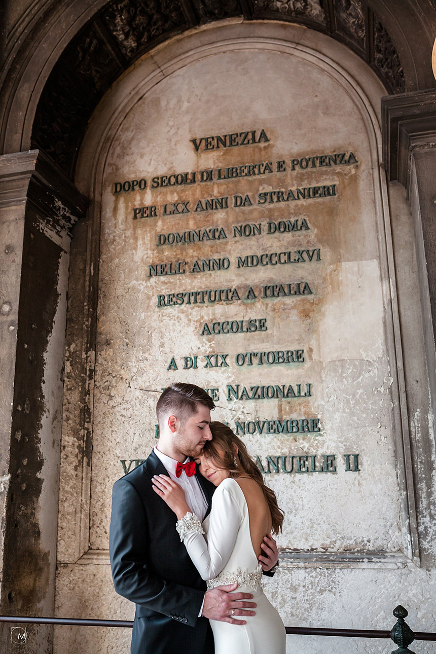Venice Wedding Photoshoot by Olga  on OneThreeOneFour 15