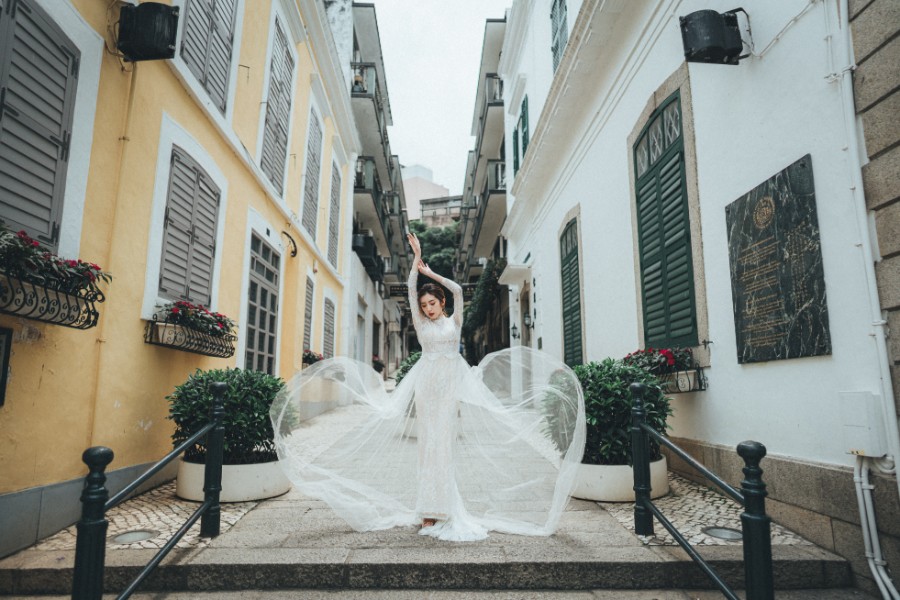 Macau Outdoor Pre-Wedding Photoshoot At Largo do Senado, Pousada de Coloane by Eden on OneThreeOneFour 13