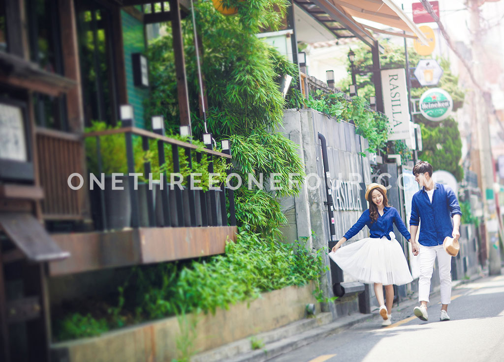 Korean Studio Pre-Wedding Photography: Hongdae (홍대) (Outdoor) by The Face Studio on OneThreeOneFour 33