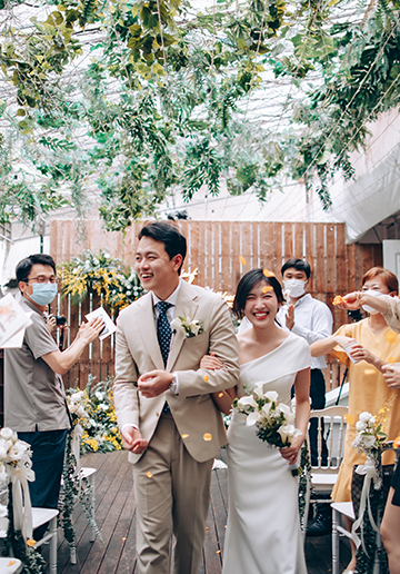 S&B: Lovely Wedding at lush venue, Botanico at the Garage, with Korean couple