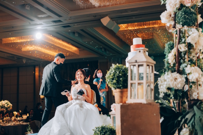 A&N: Singapore Wedding Day at Mandarin Orchard Hotel by Cheng on OneThreeOneFour 129