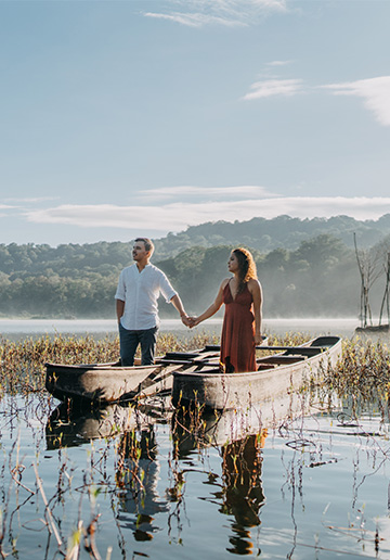 Bali Engagement Photoshoot At Temblingan Lake and Waterfall