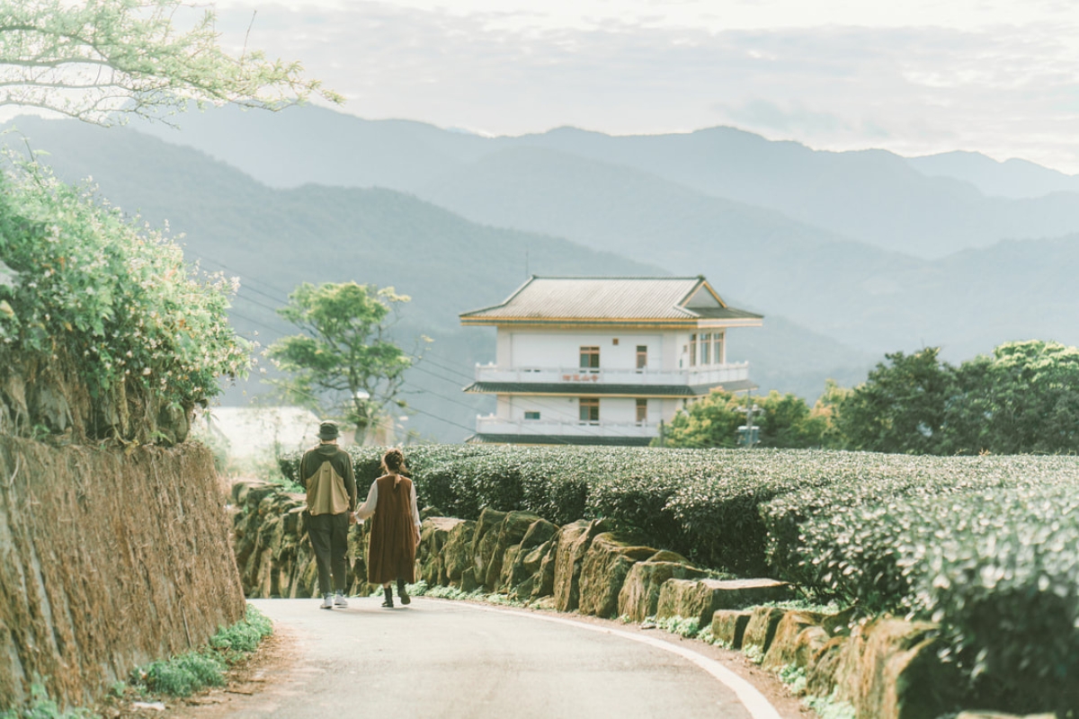 Taiwan Pre-Wedding Photoshoot Countryside Forest Misty Bridges by  on OneThreeOneFour 15