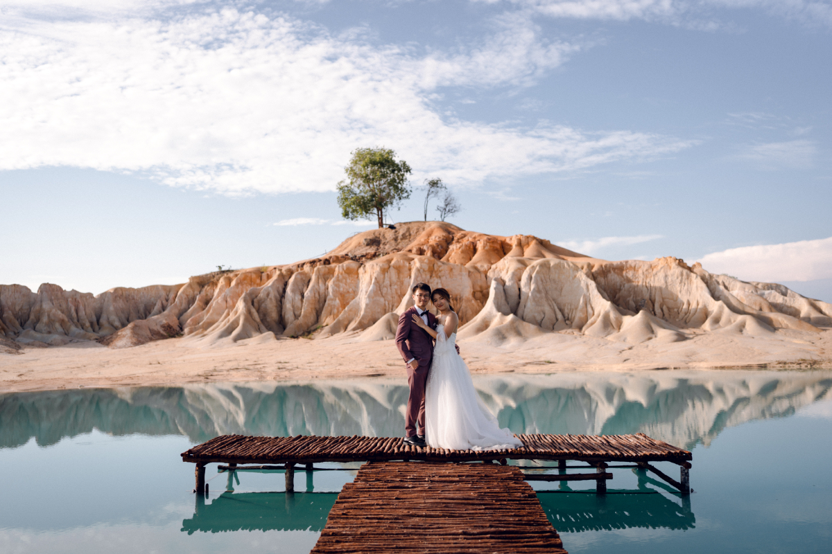 Bintan Pre-Wedding Photoshoot: Chen Yu & Yu Xuan’s Romantic Shoot at Blue Lake, Sand Dunes & ANMON Resort by HS on OneThreeOneFour 20