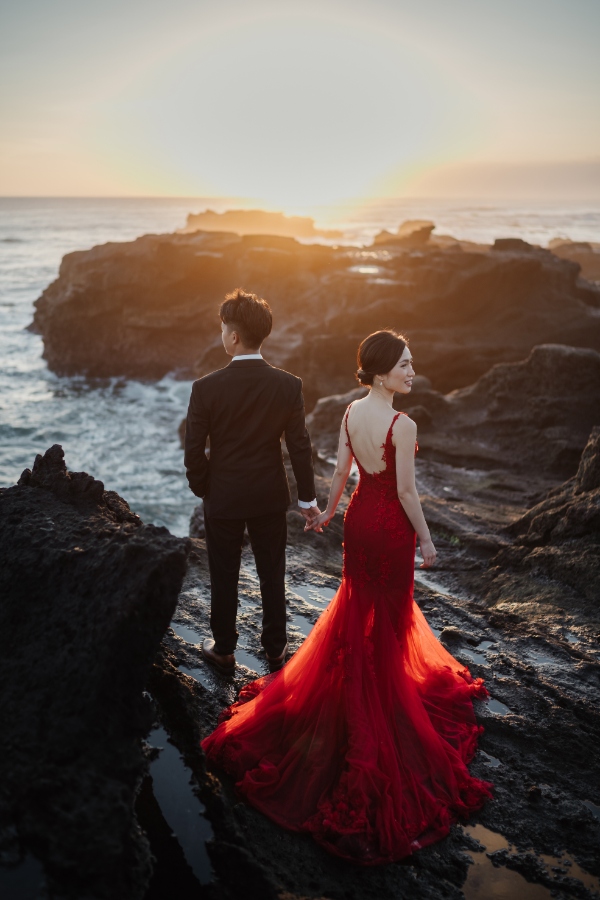 K&C: Hong Kong Couple's Sunrise to Sunset Bali Pre-wedding Photoshoot by Hendra on OneThreeOneFour 39