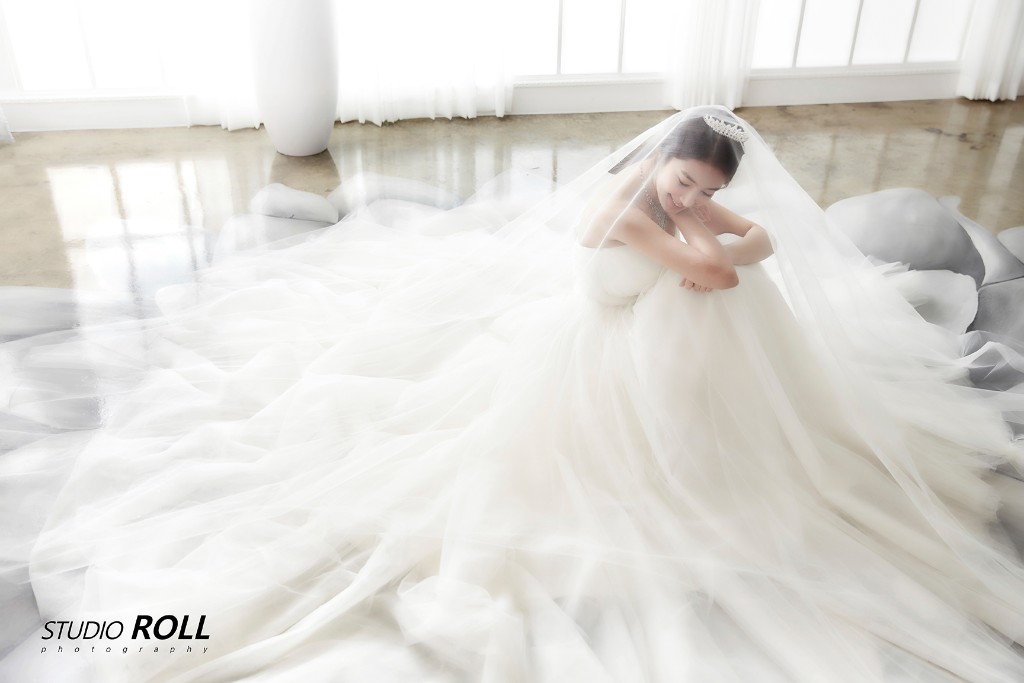 Studio Roll Korea Pre-Wedding Photography: Classic Part 2 by Studio Roll on OneThreeOneFour 1