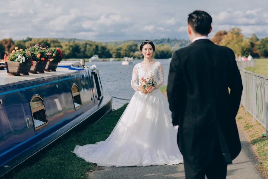 CH&ZW: Nature pre-wedding in London by Dom on OneThreeOneFour 25