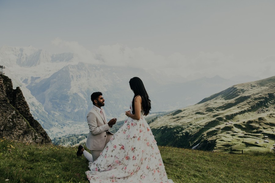 Outdoor Pre-wedding at Grindelwald, Switzerland with Snowy Mountain Peak by Eliano on OneThreeOneFour 3