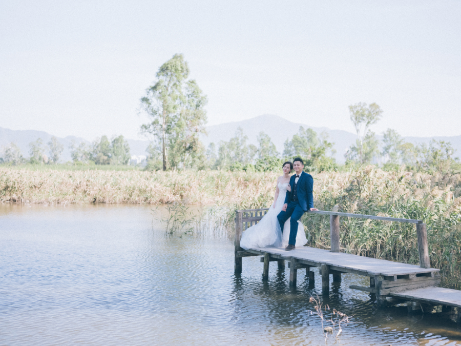 Hong Kong Outdoor Pre-Wedding Photoshoot At Nam Sang Wai by Paul on OneThreeOneFour 16