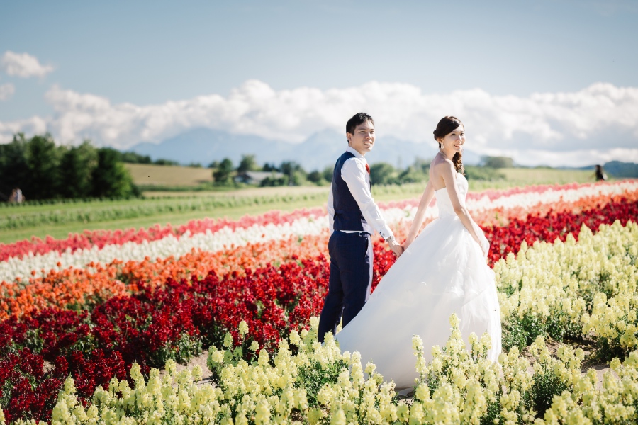 Hokkaido Lavender Pre-Wedding Photography at Roller Coaster Road and Lavender Park by Kouta on OneThreeOneFour 12