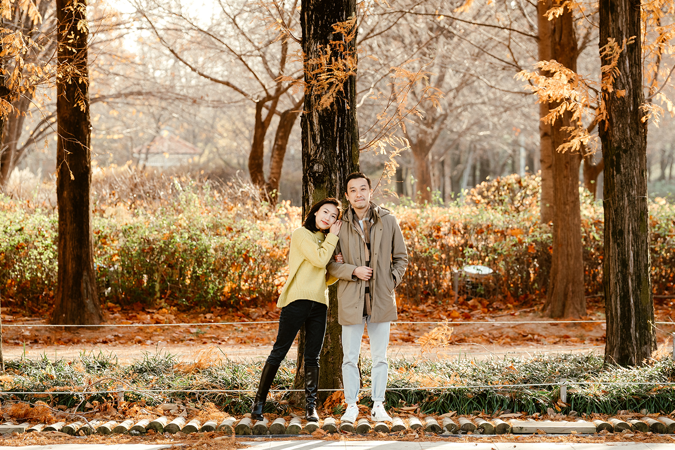 Korea Autumn Casual Couple Photoshoot At Seoul Forest by Jungyeol on OneThreeOneFour 0