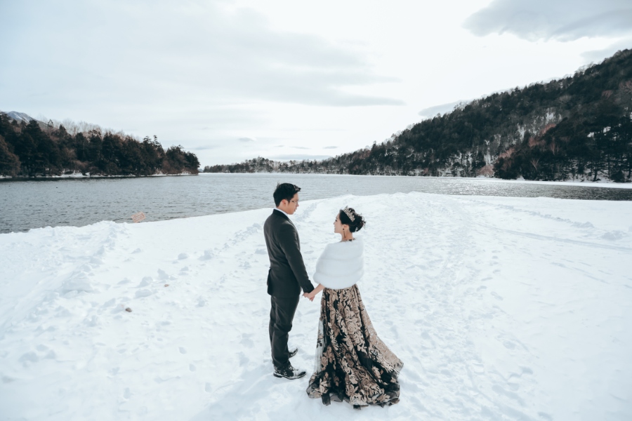 R&B: Tokyo Winter Pre-wedding Photoshoot at Snow-covered Nikko by Ghita on OneThreeOneFour 8