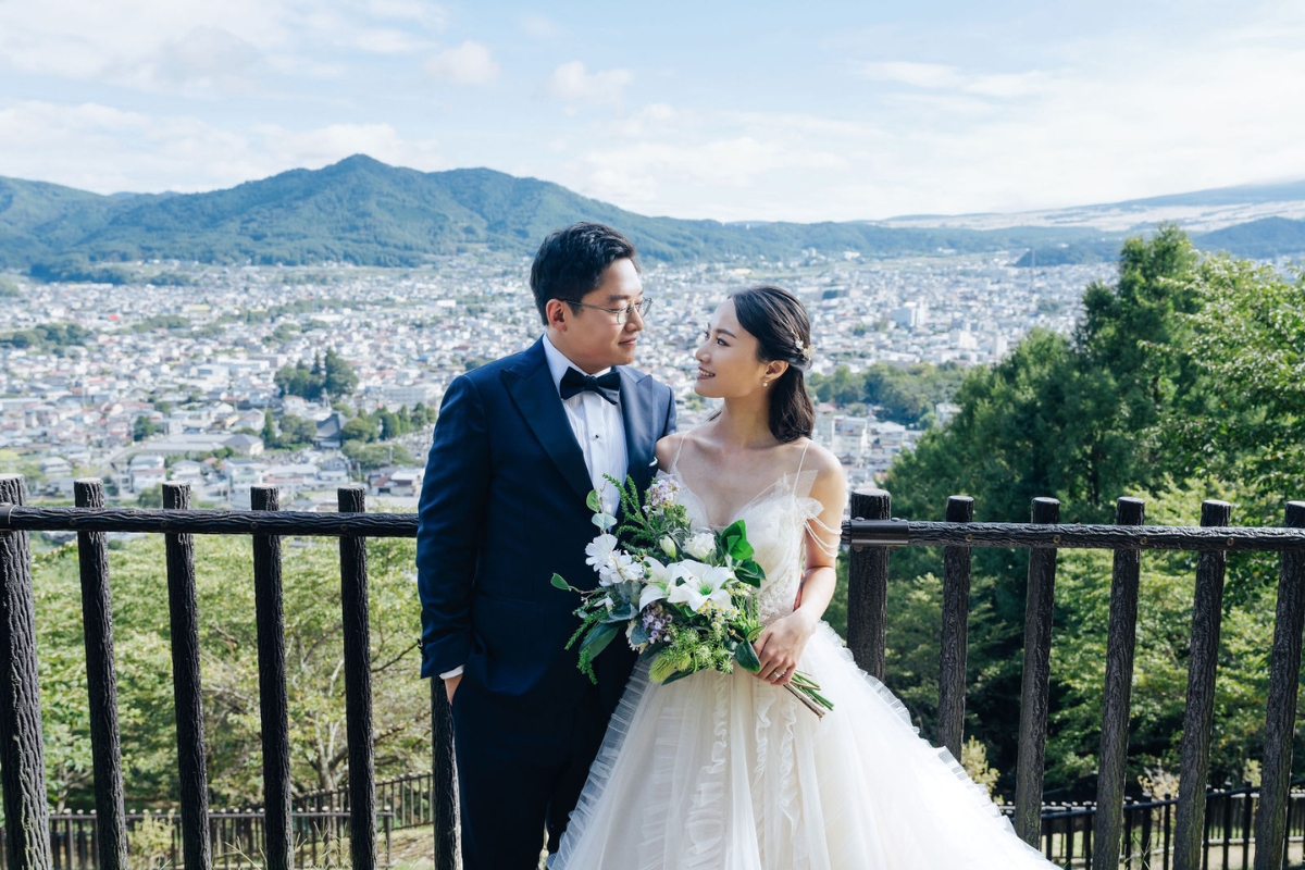 Tokyo Pre-Wedding Photoshoot with Asakusa Temple, Chureito Pagoda, Oishi Park, and Shibuya. by Dahe on OneThreeOneFour 6