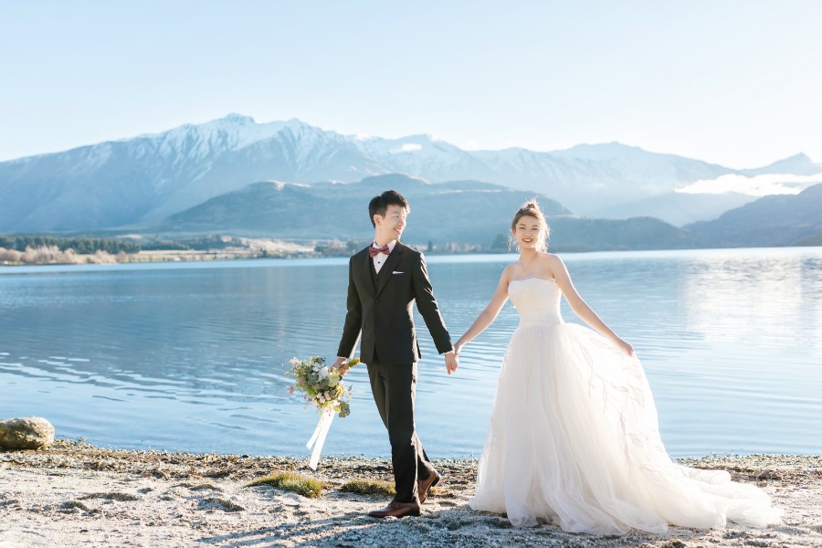 New Zealand Snow Mountain Prewedding Photoshoot (Fog Peak) with Taiwanese Couple  by Felix on OneThreeOneFour 15