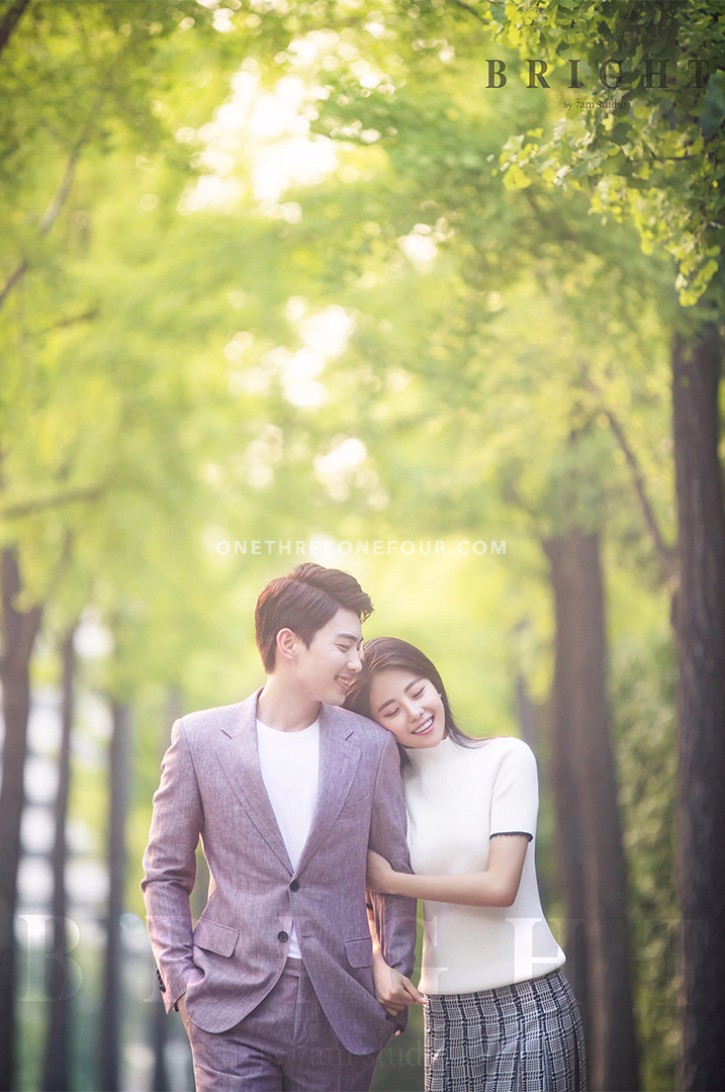 Korean 7am Studio Pre-Wedding Photography: 2017 Bright Collection by 7am Studio on OneThreeOneFour 20